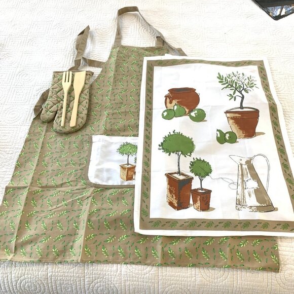 Winkler French Country Towel+Oven Mitt+Apron Gift Set New - Picture 1 of 16